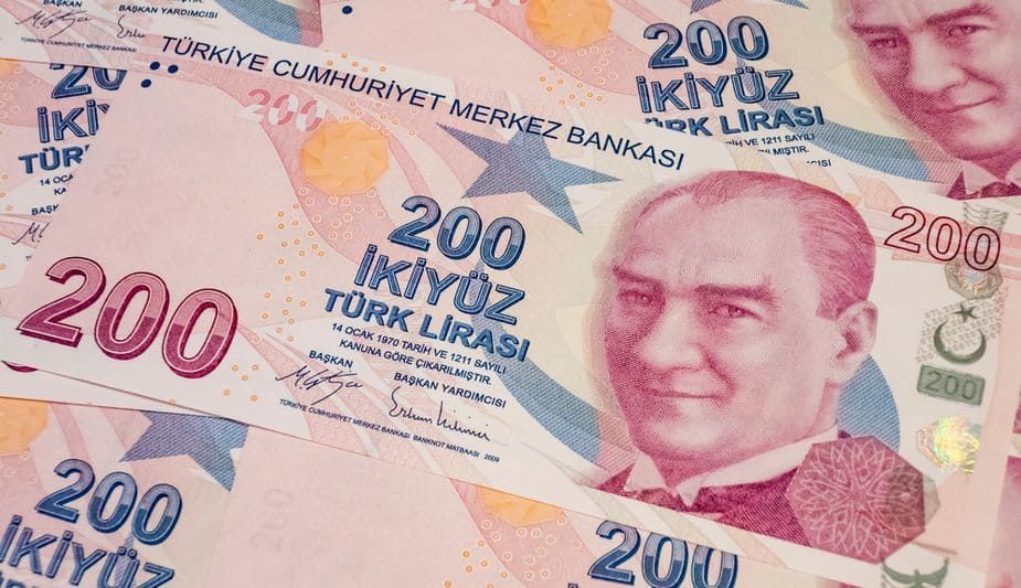 Лира Турции достигла исторического минимума после задержания оппонента Эрдогана.