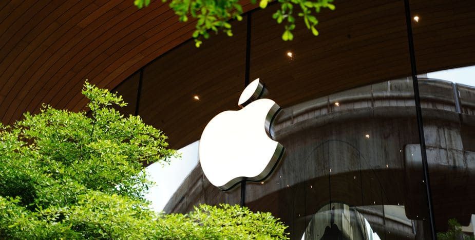 Apple преодолела отметку в 3,5 триллиона долларов капитализации.
