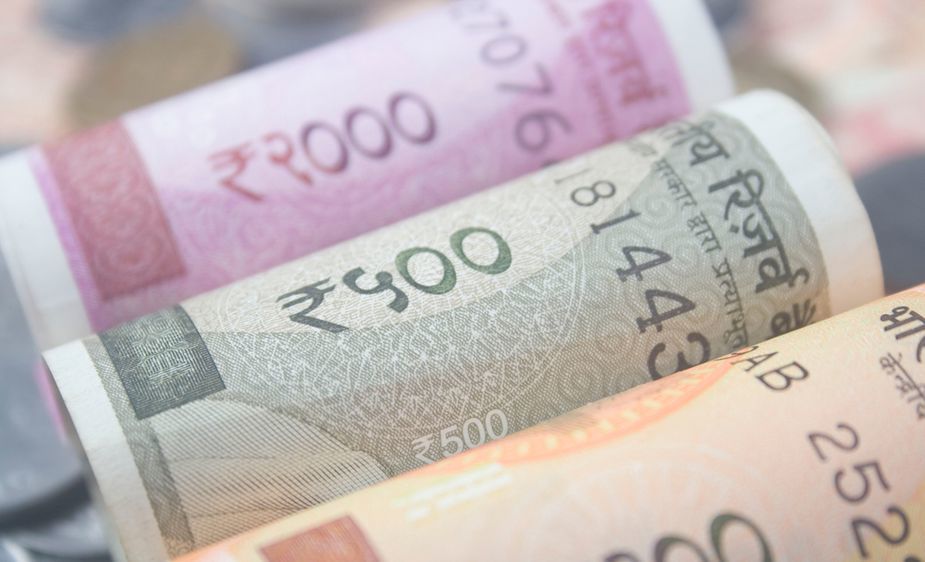 Центральный банк Индии понизил процентную ставку до 5,5%.
