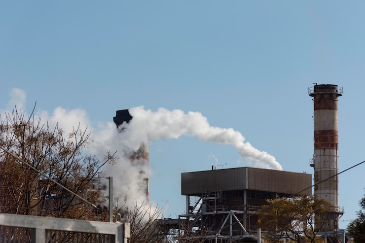 Газпром под давлением: падает спрос в Европе, растет зависимость от СПГ