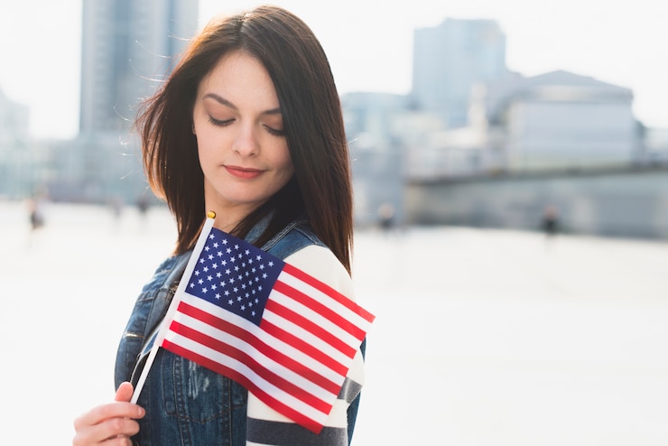 Экономист о США, Китае и пошлинах в 125%.