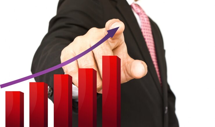 Аналитики считают, что перспективы роста прибыли делают оценку акций Alibaba более справедливой.