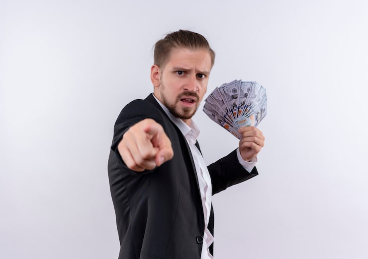 БКС: часть долгов «Мечела» может быть погашена за счет продажи активов. Прогноз по акциям – потенциальное снижение