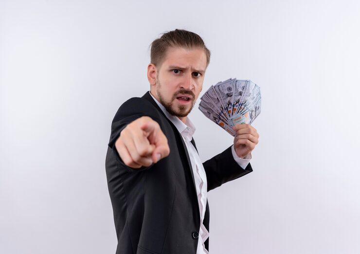 Доллар подешевел, а котировки акций «Ювентуса» выросли на фоне отказа от продажи клуба.